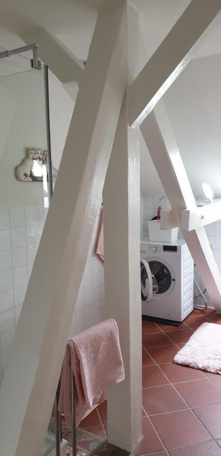Apartment Stockerau Bagian luar foto